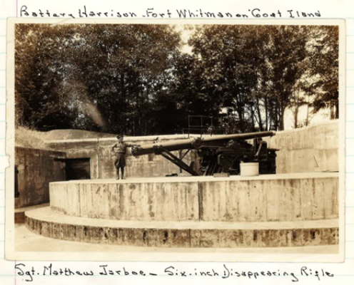 Disappearing gun with soldier for scale