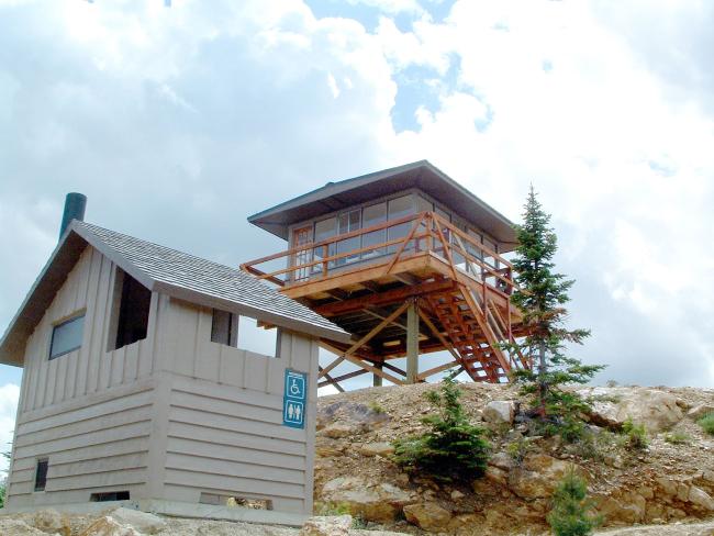 Mount Spokane's Quartz Mountain Fire Lookout