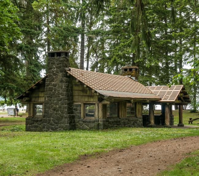 Large shelter Twanoh State Park