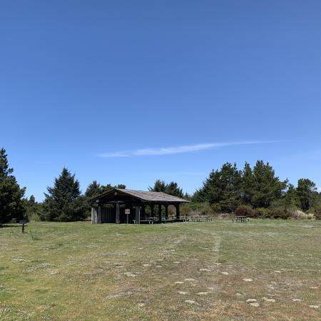 Griffiths-Priday Kitchen shelter grassy field picnic tables 