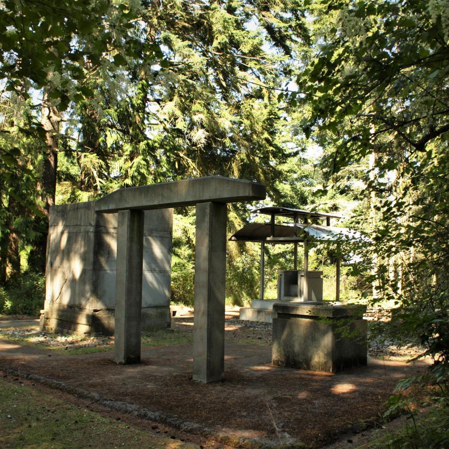 Memory Vault Trail on Artillery Hill